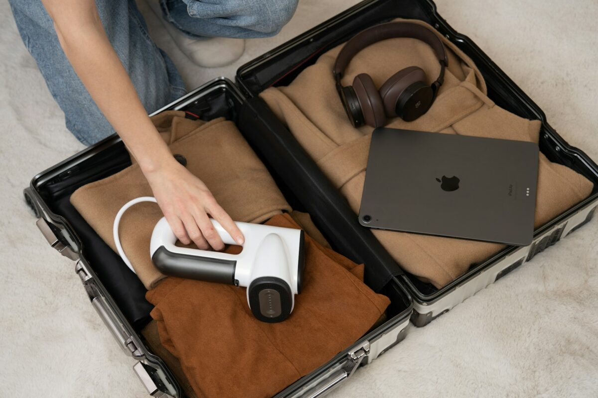 When You Are Traveling Here Is How to Keep Your Gadgets Safe