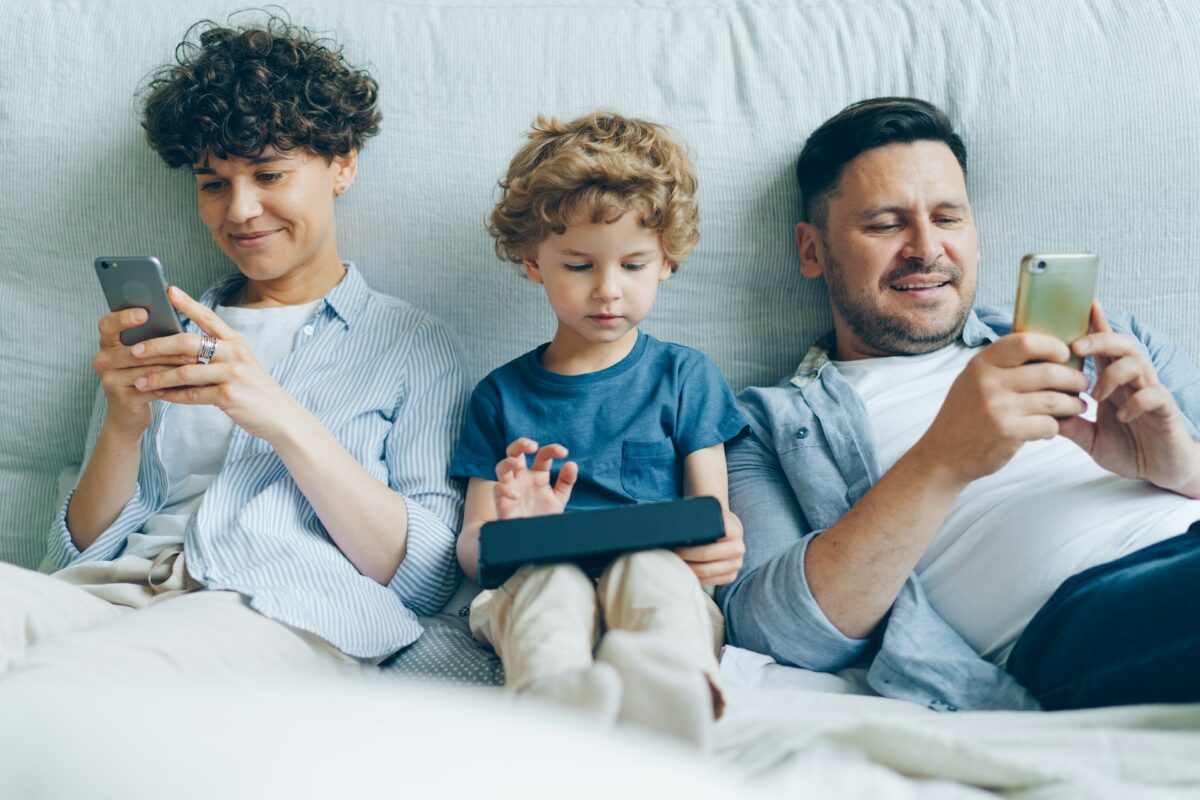 A Comprehensive Guide for Parents on How to Configure Parental Controls on DevicesA Comprehensive Guide for Parents on How to Configure Parental Controls on Devices